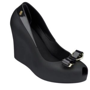 Melissa Queen Wedge